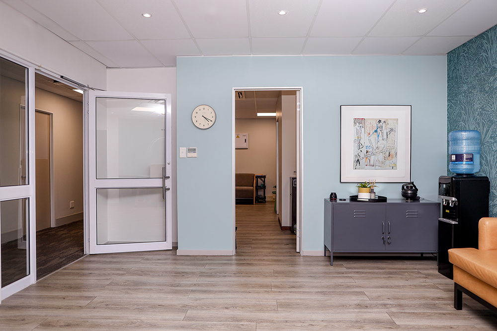 Entrance to the consulting and procedure rooms